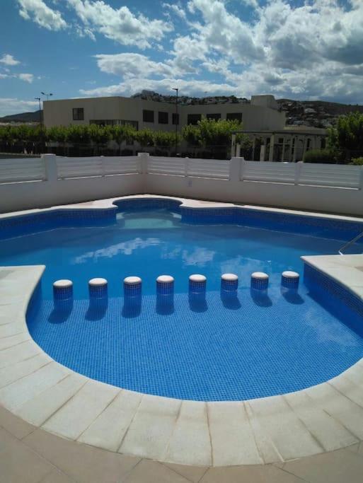 Apartamento Centrico En La Playa Con Piscina. Peñíscola Eksteriør bilde