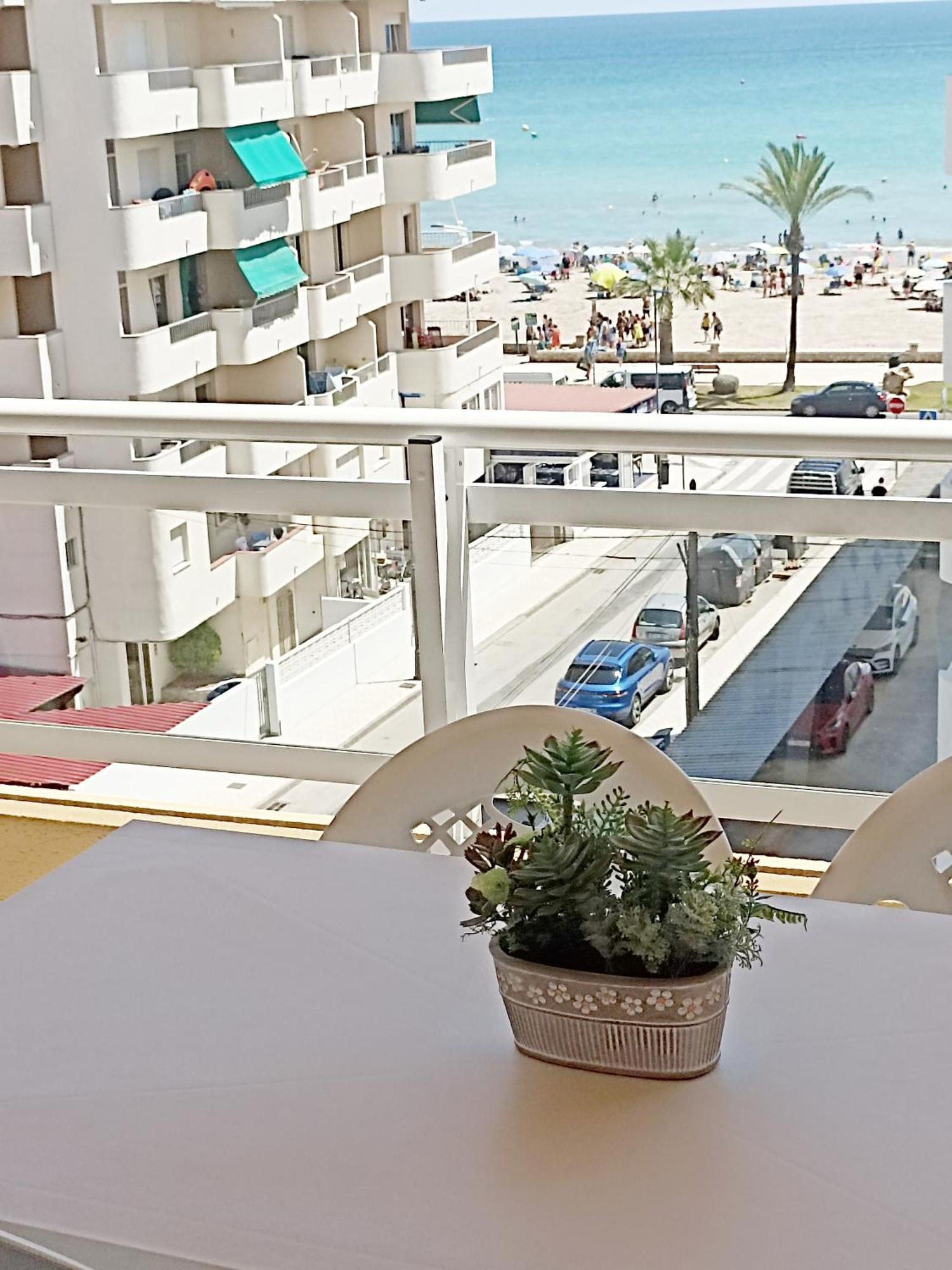Apartamento Centrico En La Playa Con Piscina. Peñíscola Eksteriør bilde